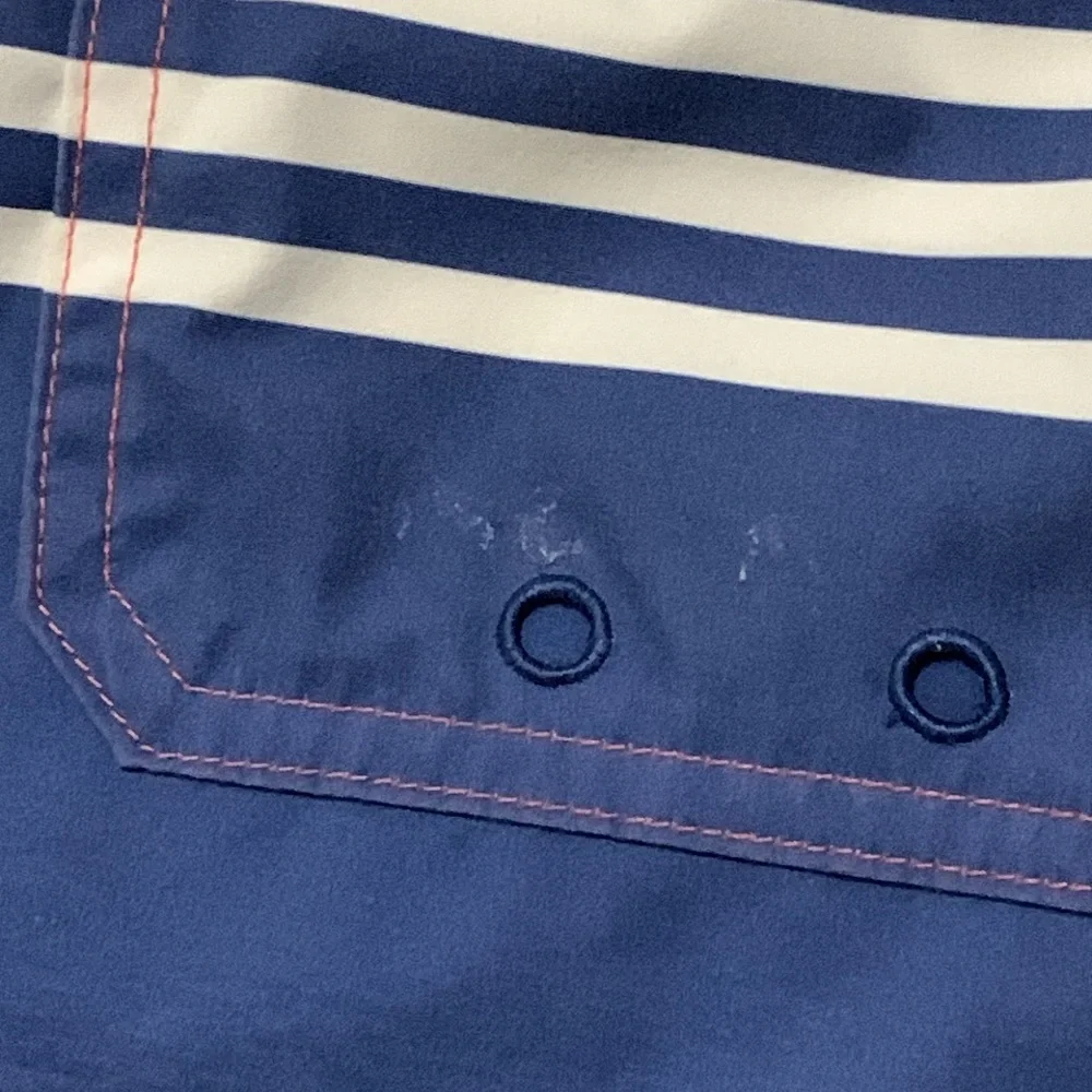 Vineyard Vines Lot of 2 Mens Size Large Swim Trunks Shorts Lined Striped